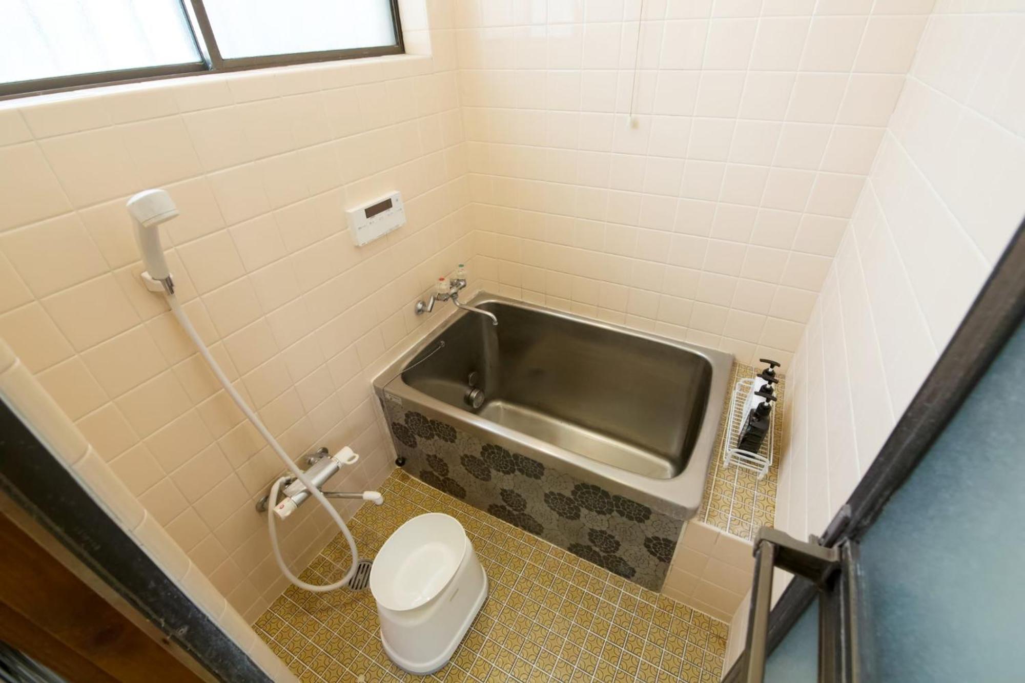 Apartemen Amies House Tokyo